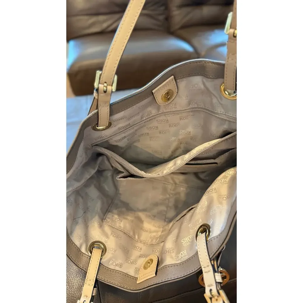 Michael Kors Jet Set Cream Pebbled Leather Tote Bag Gold Hardware - Picture 7 of 8